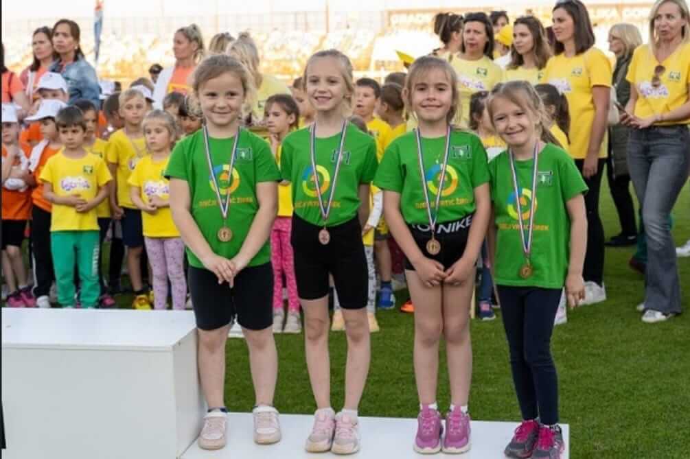 OLIMPIJCI-PRVACI - slika broj: 11